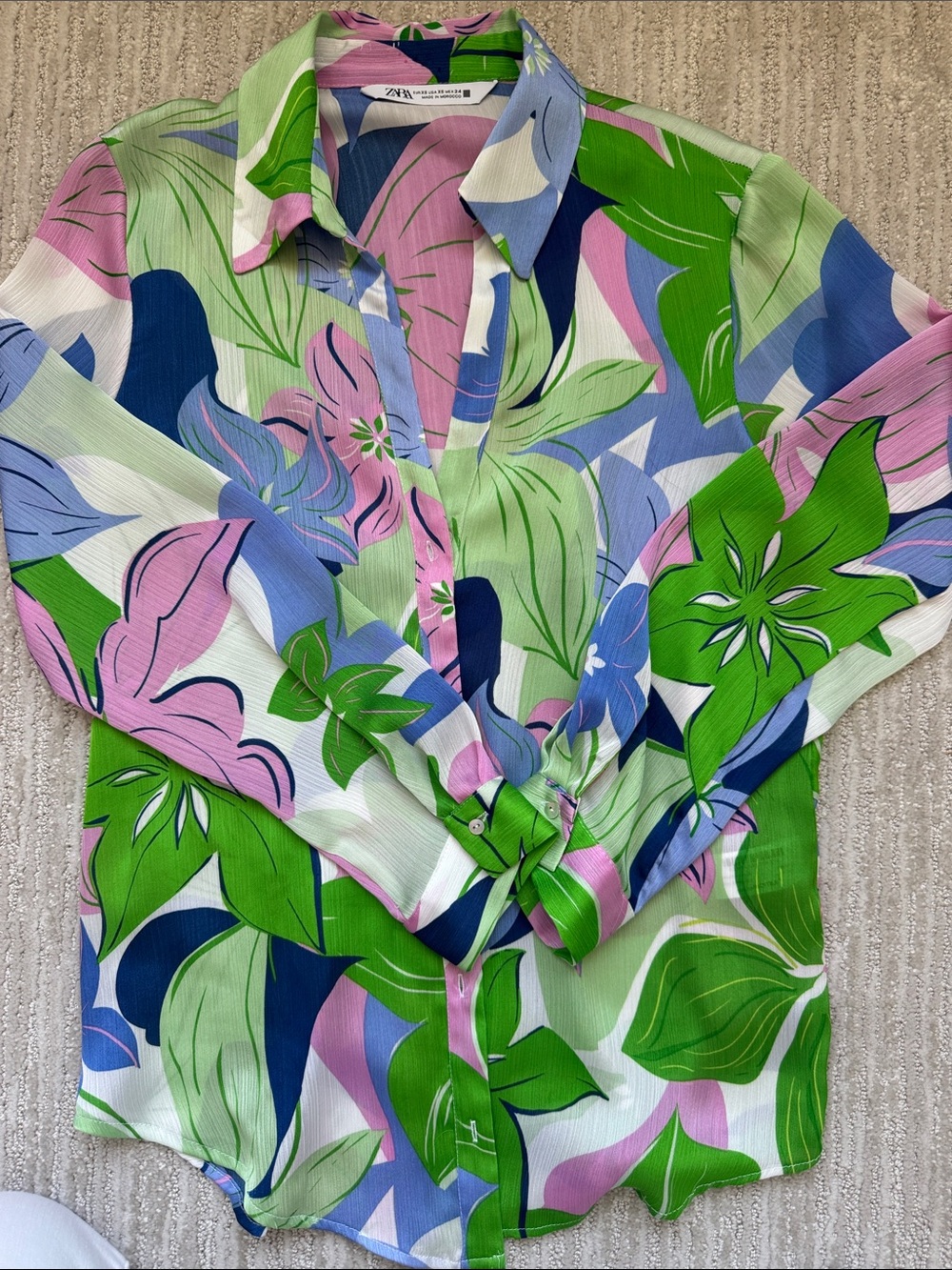 Zara Tropical Floral Button-Up Shirt in Green, Pink & Blue - Picture 3 of 6